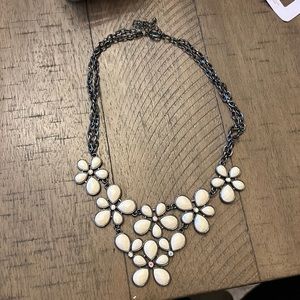 Chunky floral necklace